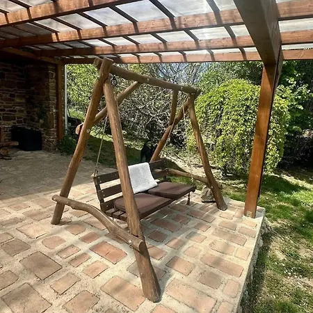 Cserhegy Vendeghaz Ferienhaus *